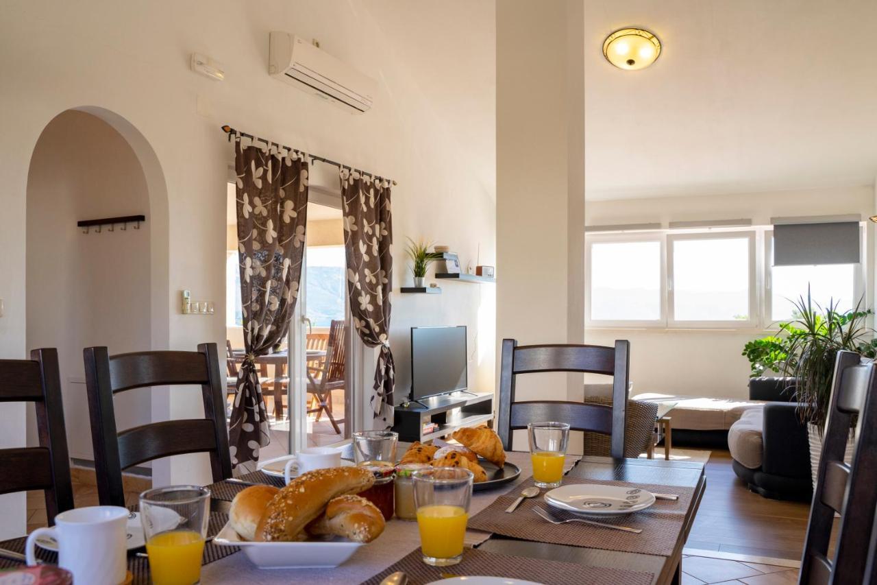 Апартаменты House Fidulic - Penthouse The View Лумбарда Экстерьер фото